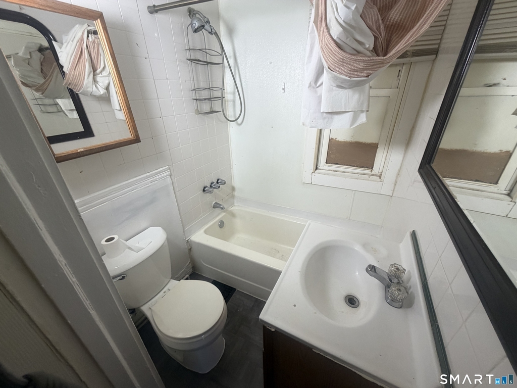 243 Center Street - Photo 3