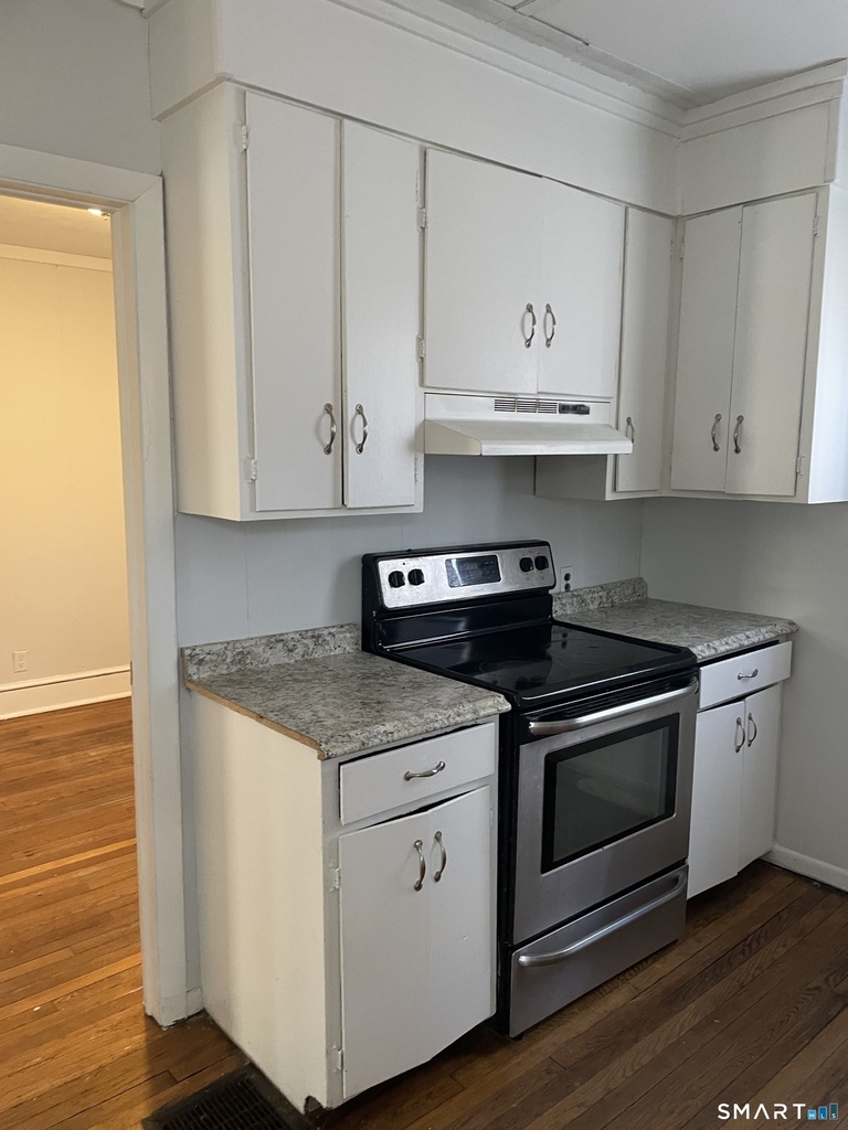 70 Highlawn Street - Photo 1