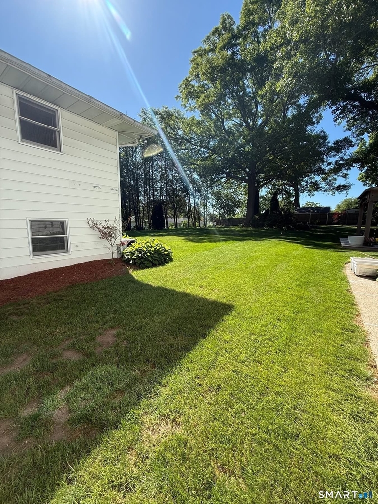 21 Cheryl Drive - Photo 17