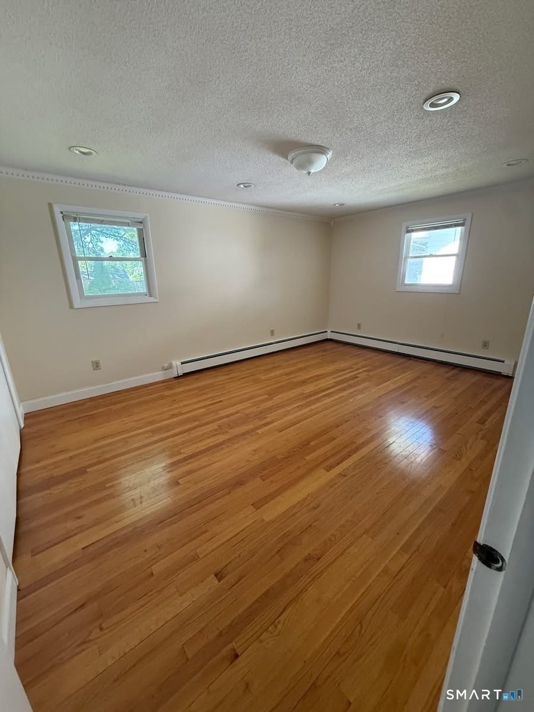 21 Cheryl Drive - Photo 8