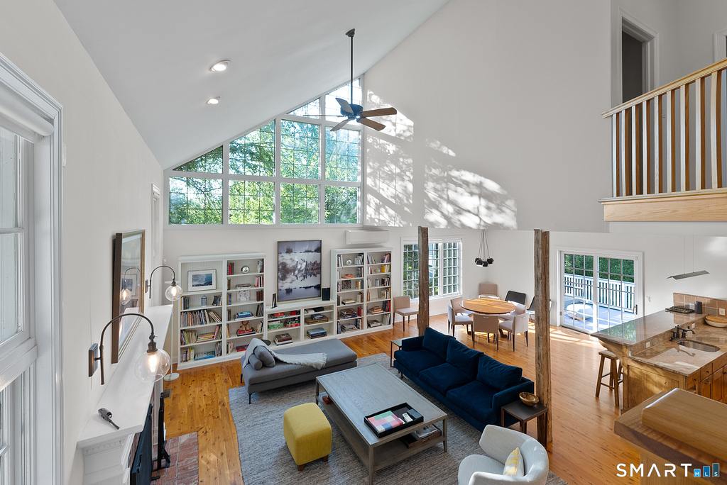 84 Gunn Hill Road - Photo 5