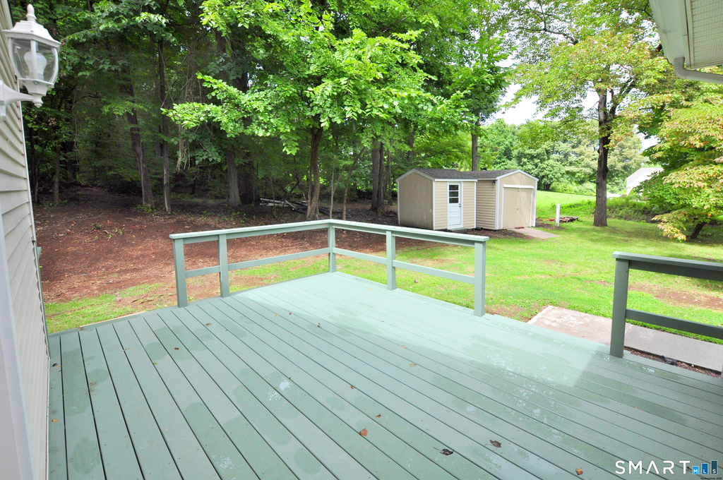 84 Holcomb Street - Photo 6