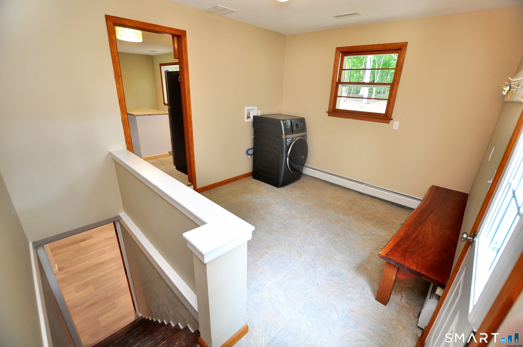 84 Holcomb Street - Photo 34