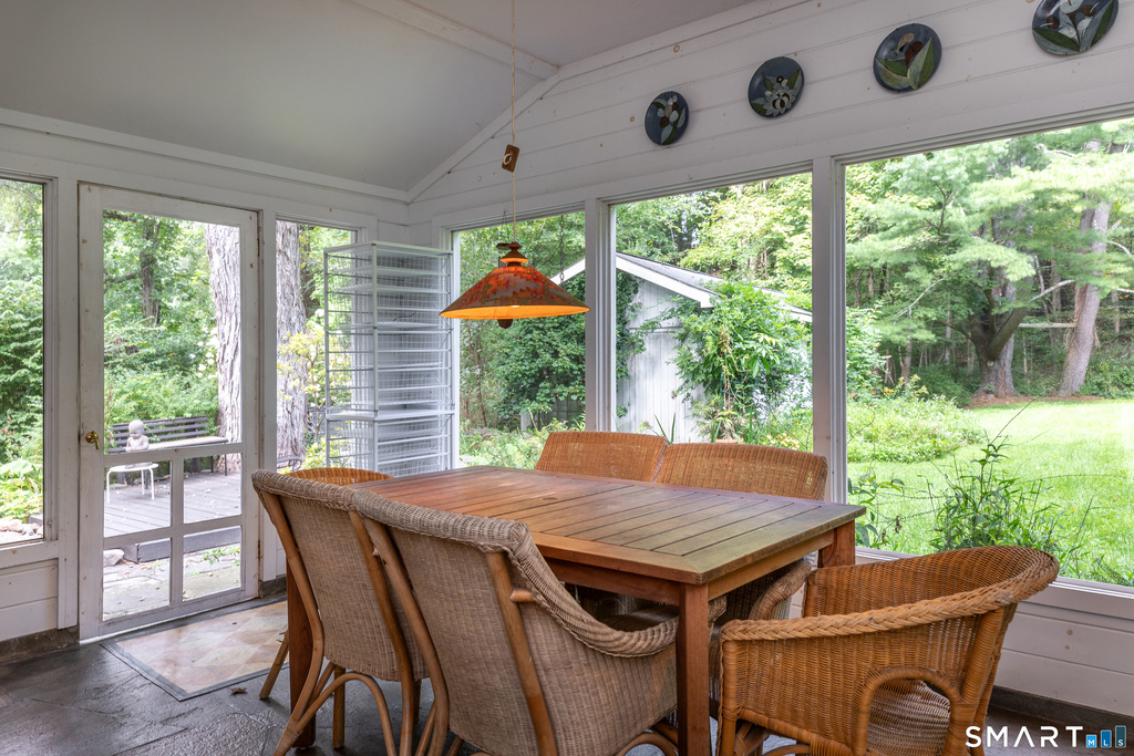 29 Holiday Point Road - Photo 3