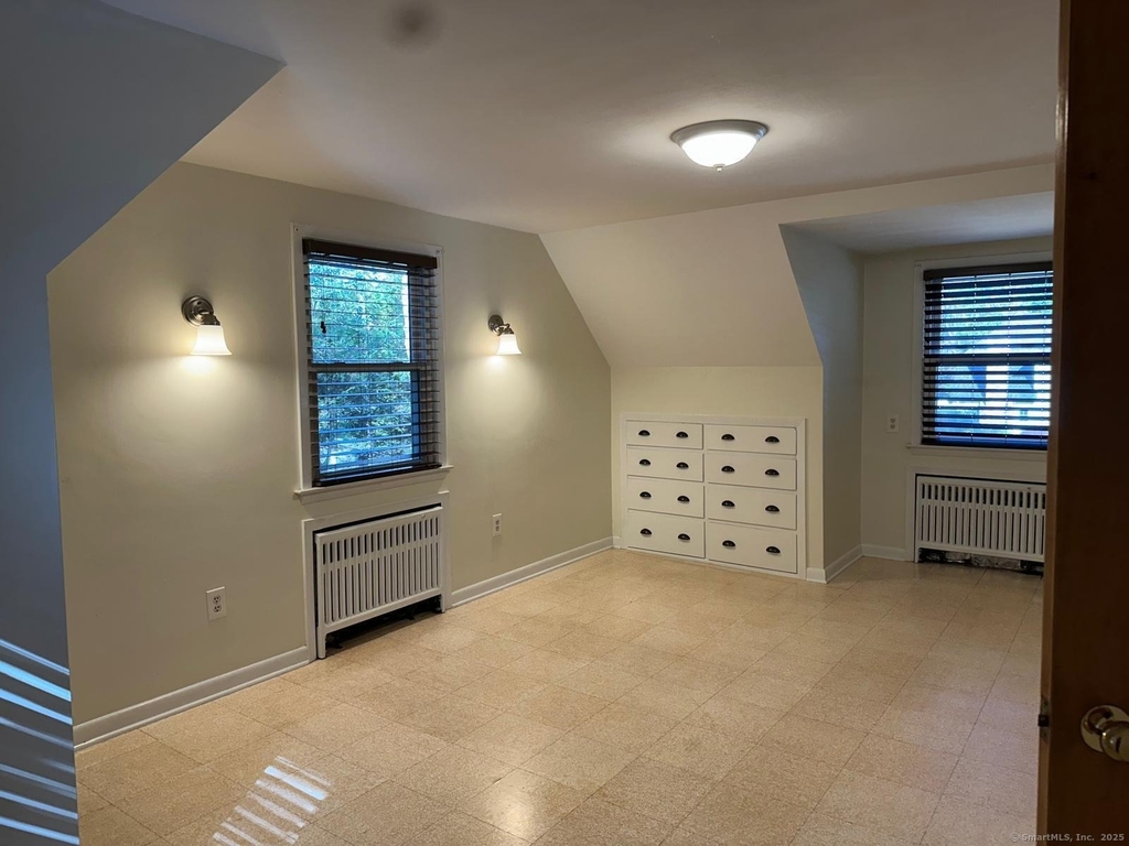 28 North Avenue - Photo 13