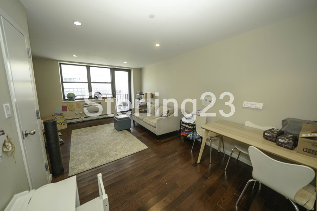 45 Hinckley Place - Photo 2