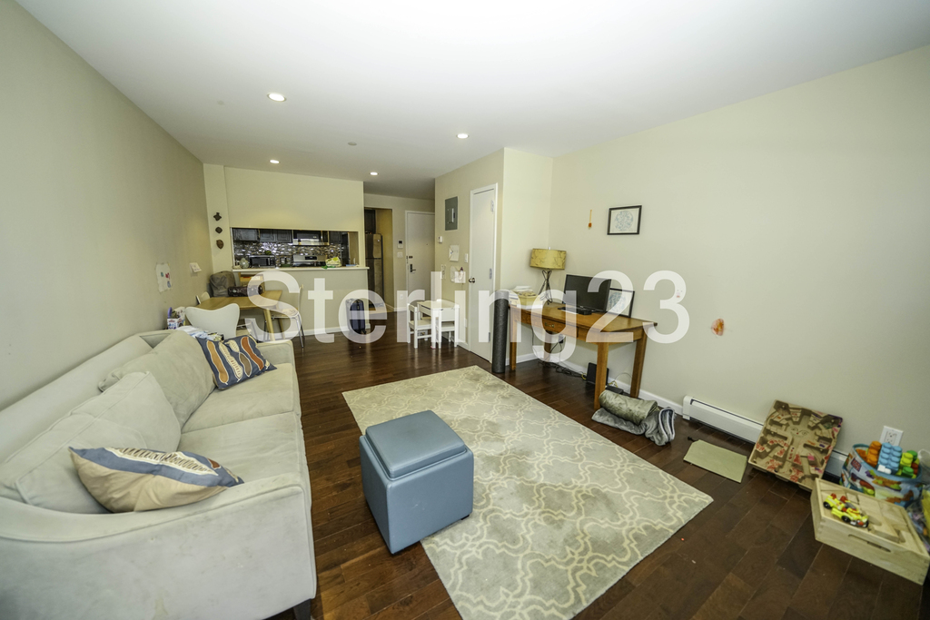45 Hinckley Place - Photo 8