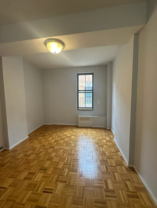 78th St and York Avenue - Photo 2