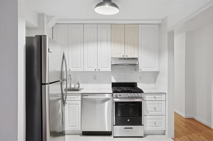 32-53 35th Street - Photo 0