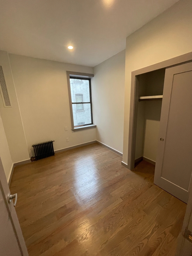 602 West 137th Street - Photo 5
