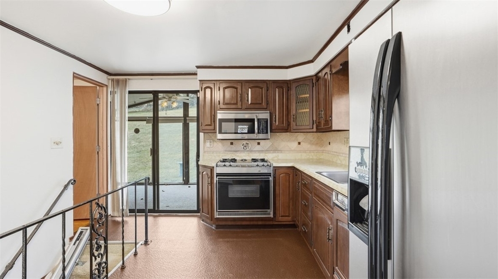 4782 Barone Dr - Photo 4