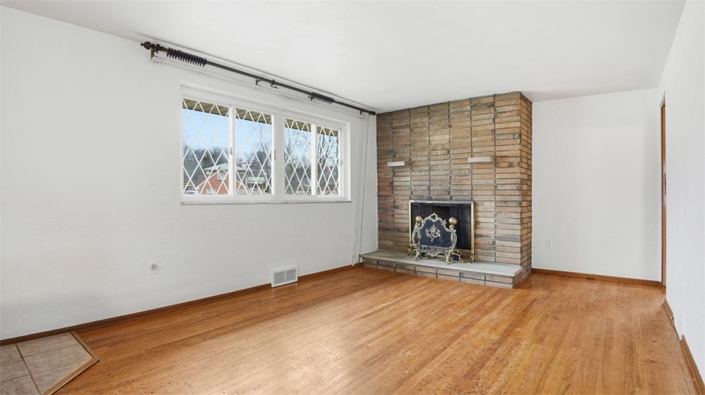 4782 Barone Dr - Photo 2