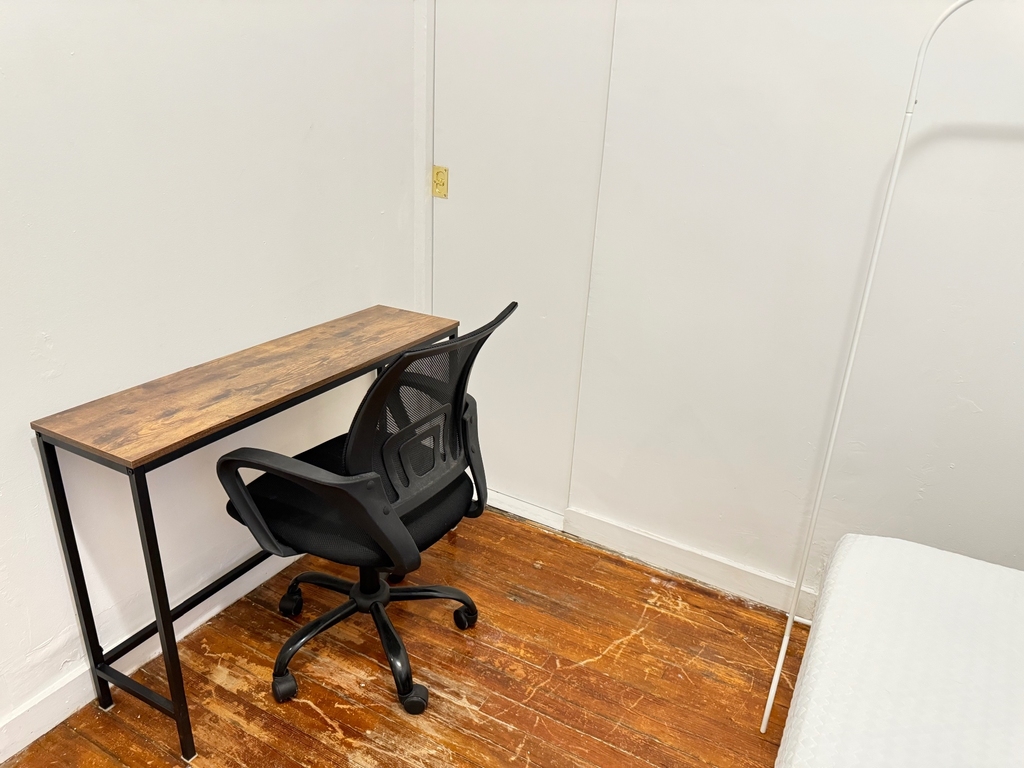 205 West 103rd Street - Photo 3
