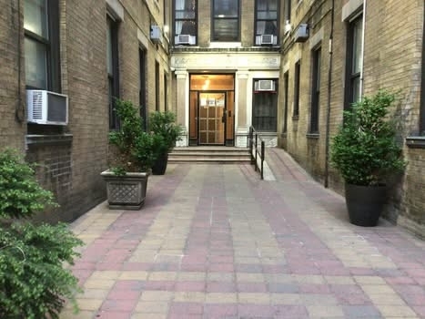 205 West 103rd Street - Photo 11