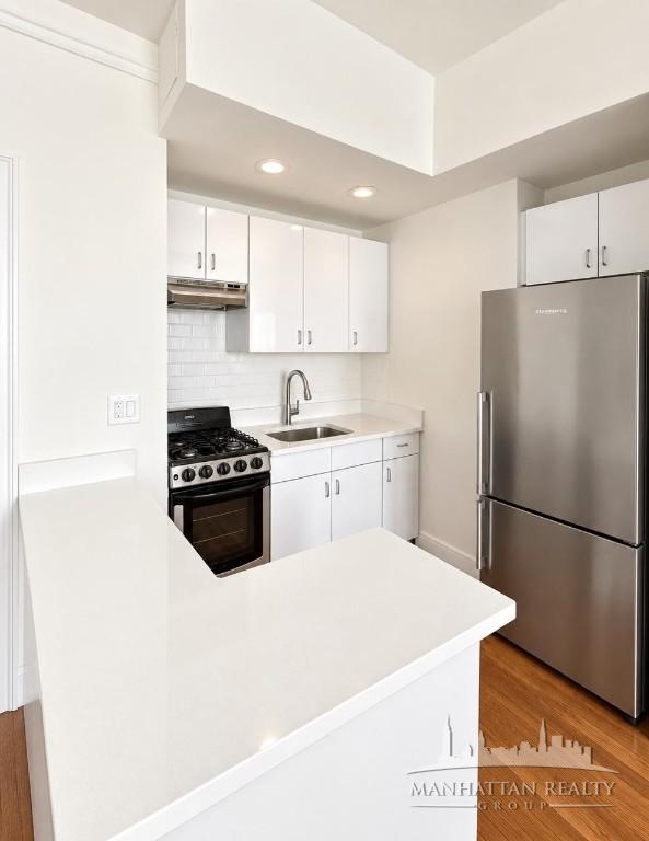  East 46th Street - Photo 1