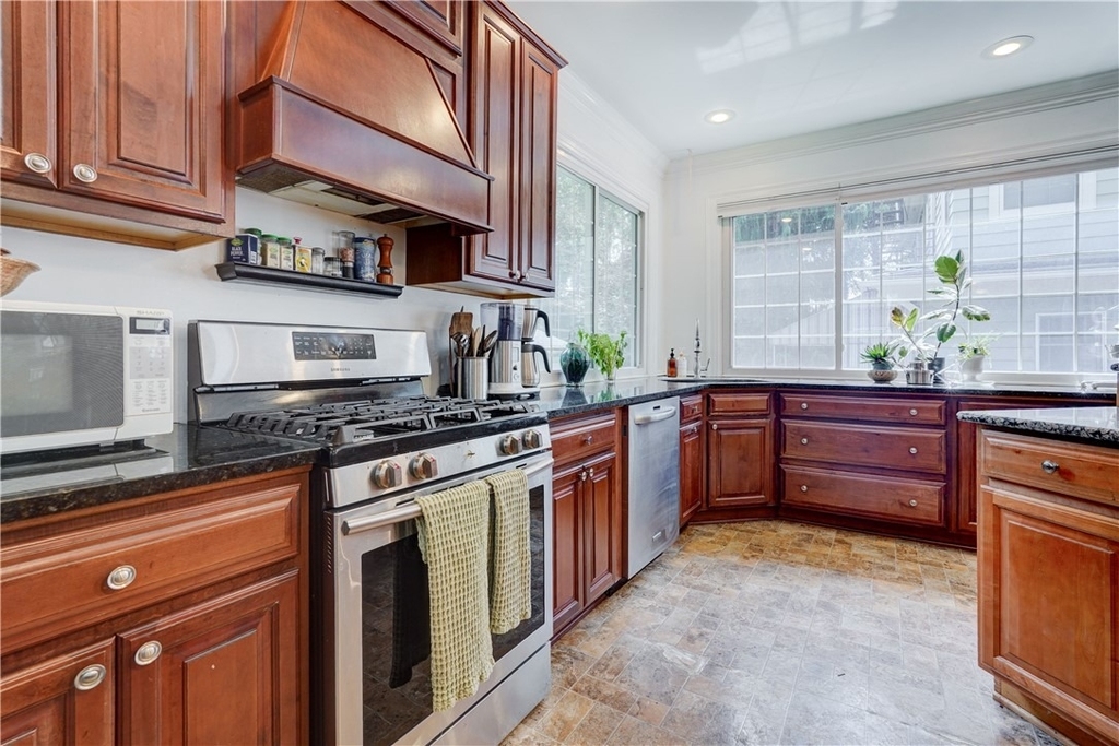 18 Sibley Place - Photo 20