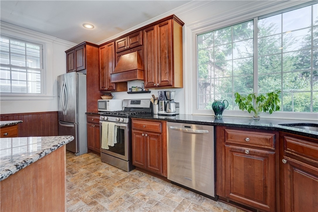 18 Sibley Place - Photo 23