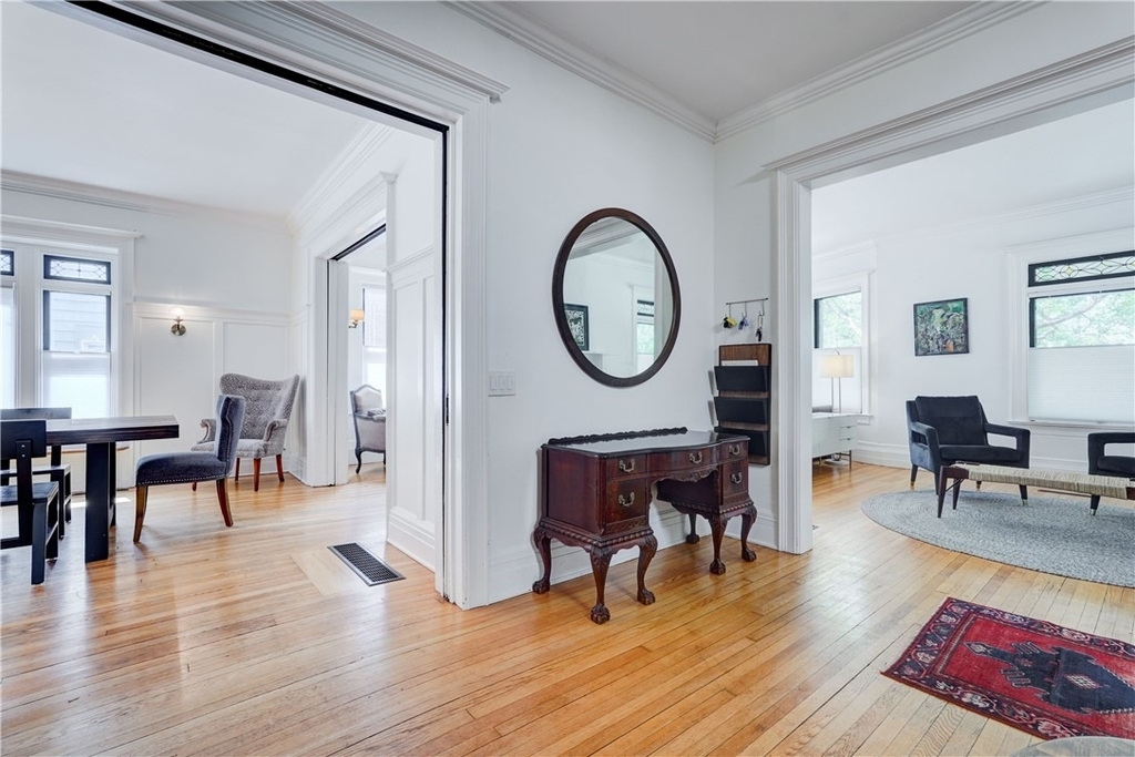 18 Sibley Place - Photo 5