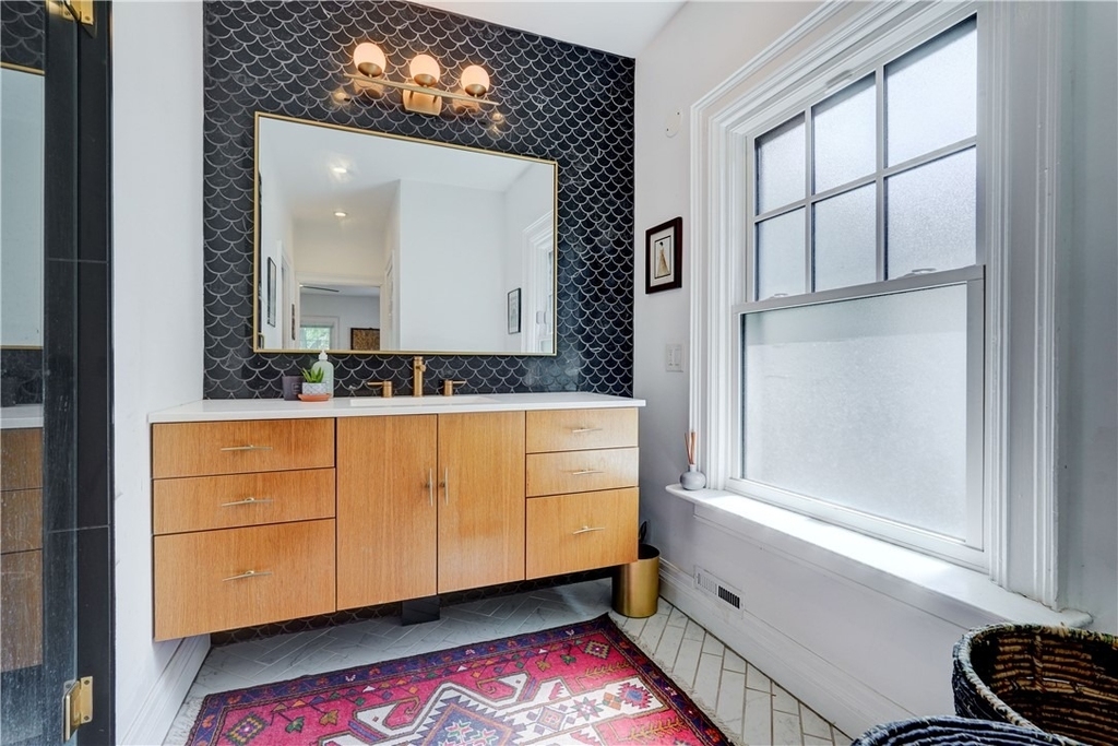 18 Sibley Place - Photo 31