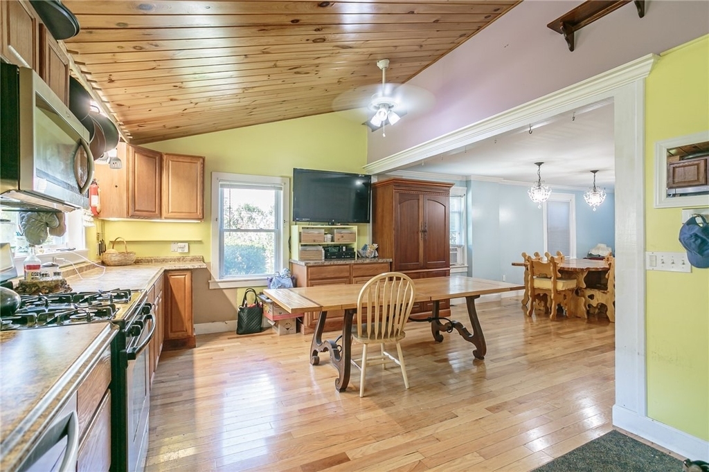 2153 Five Mile Line Road - Photo 5