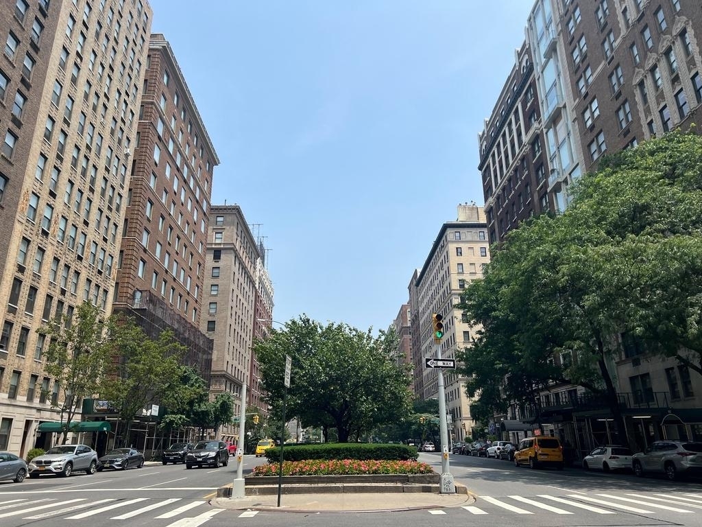 East 80th Street and Madison Ave  - Photo 7