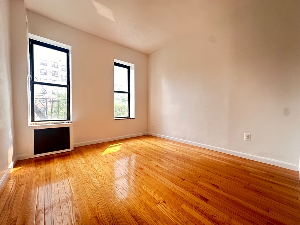 321 East 108th Street - Photo 3