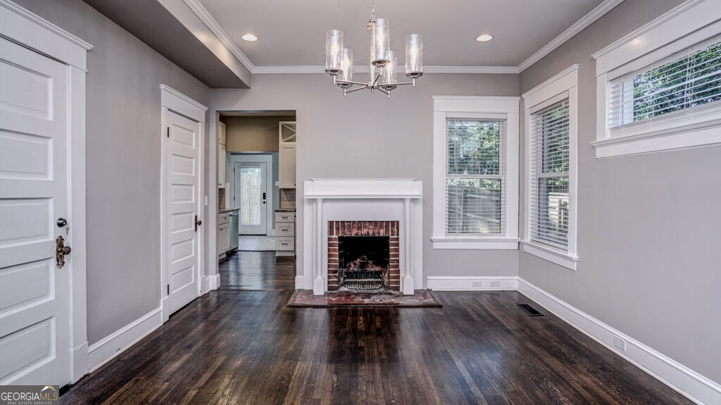 877 Edgewood Avenue - Photo 9