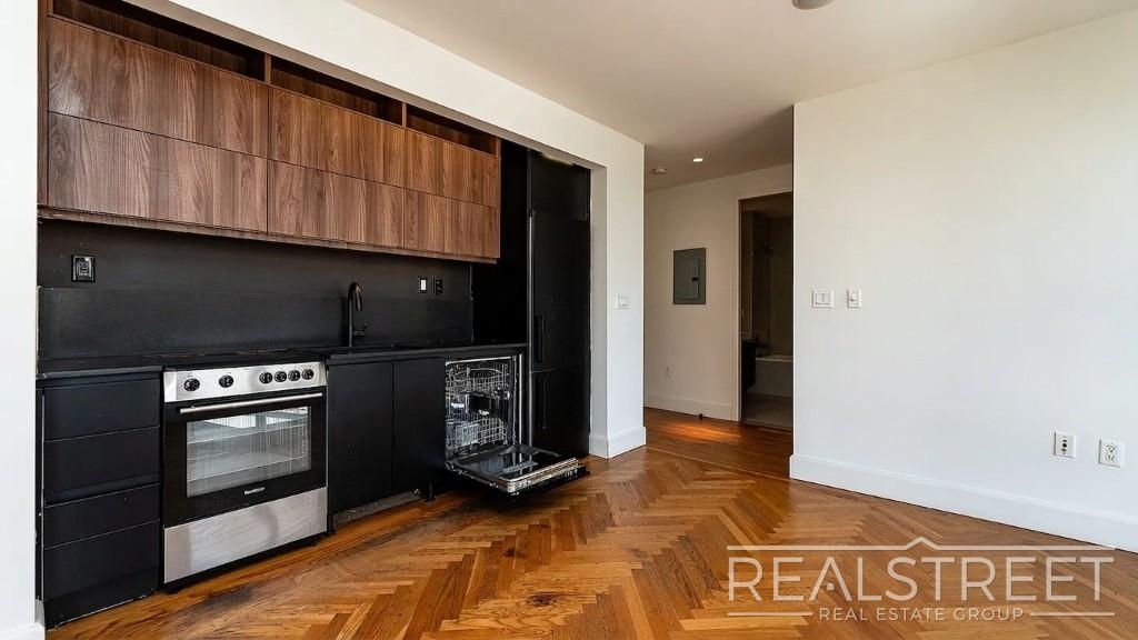 1 Duffield Street - Photo 3