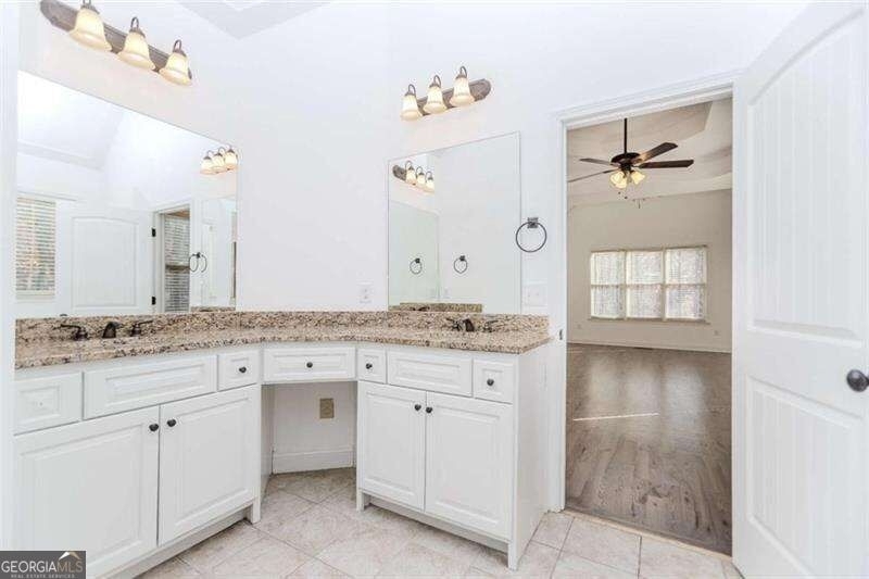 4234 Quail Creek Drive - Photo 3