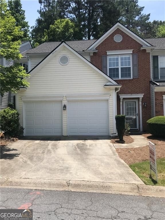 134 Regent Place - Photo 0