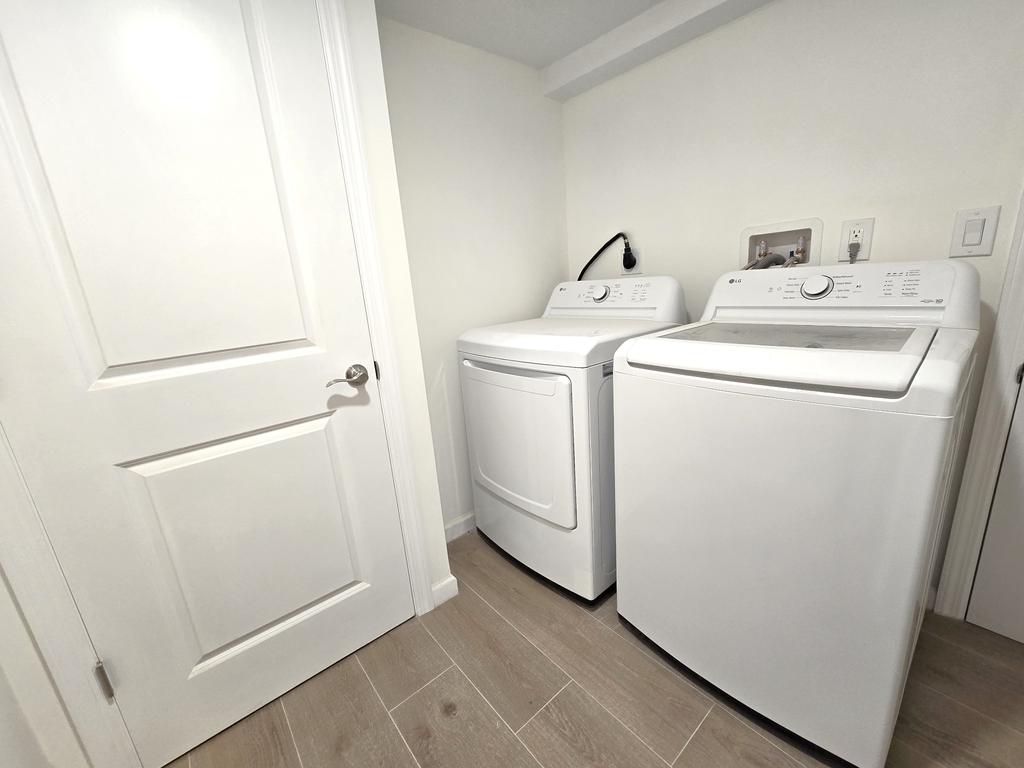 38-10 30th Street - Photo 15