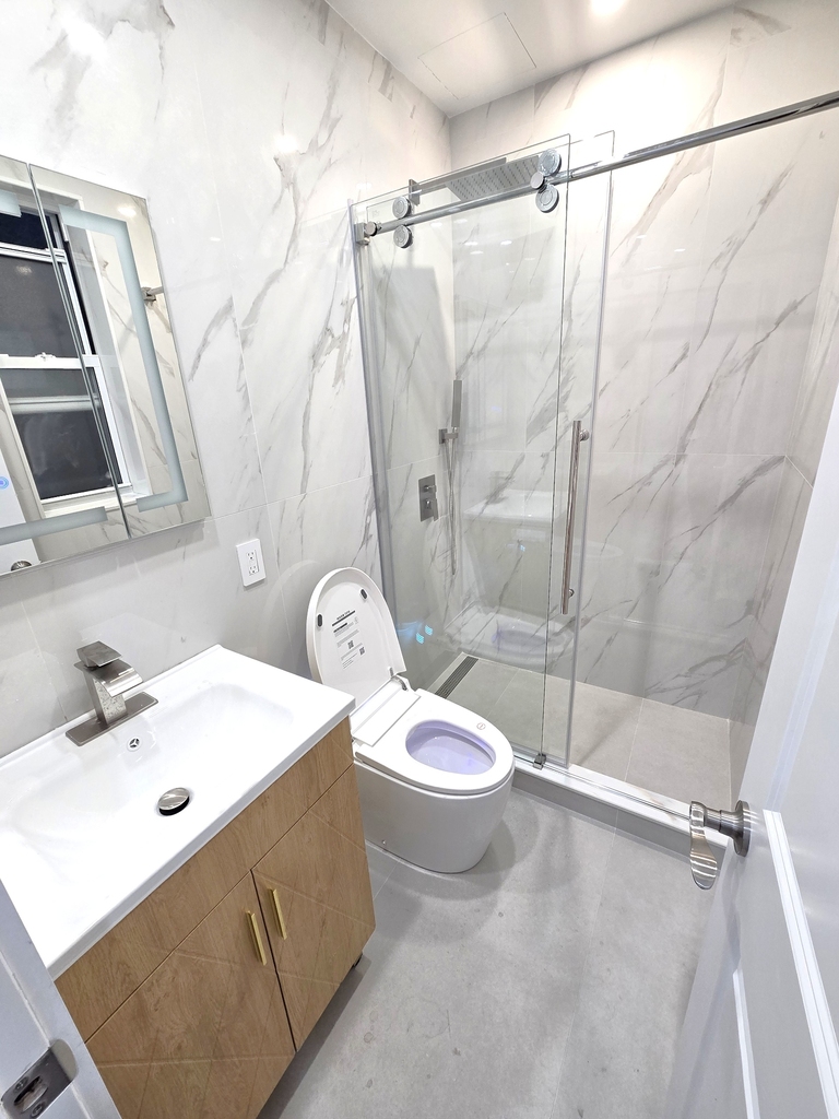 38-10 30th Street - Photo 16