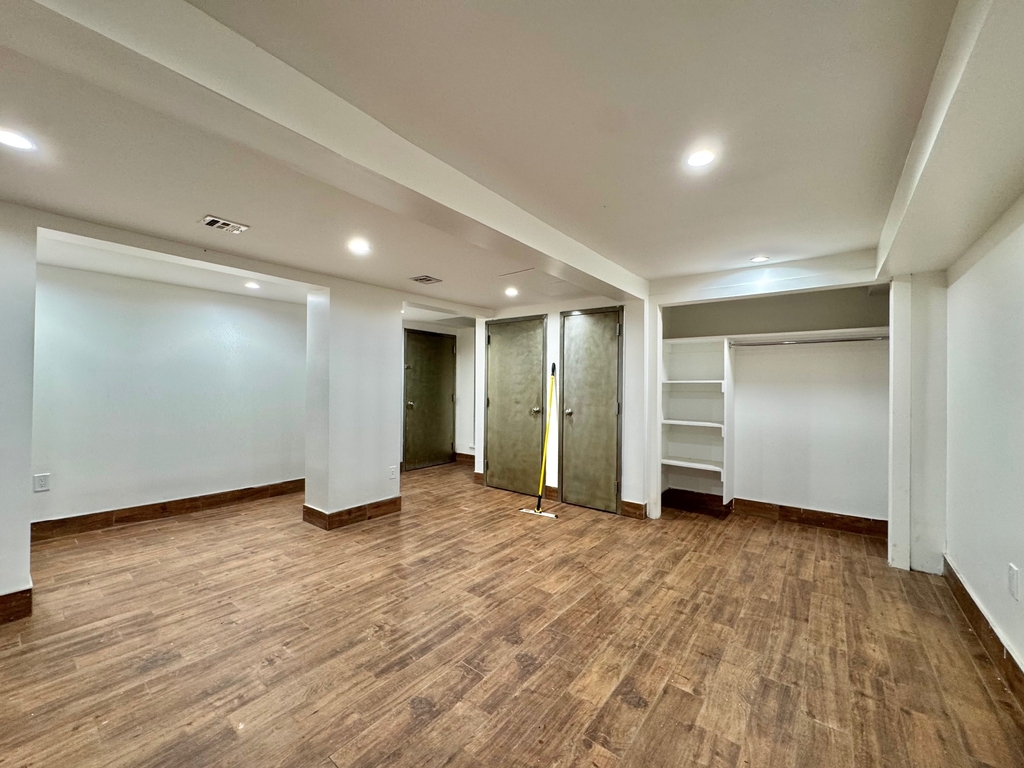 9 Marcus Garvey Boulevard - Photo 10