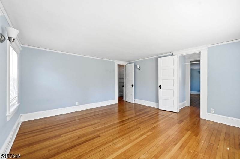 321 William St - Photo 12
