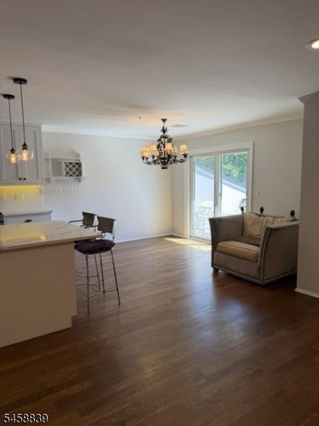19 Paris Circle - Photo 7