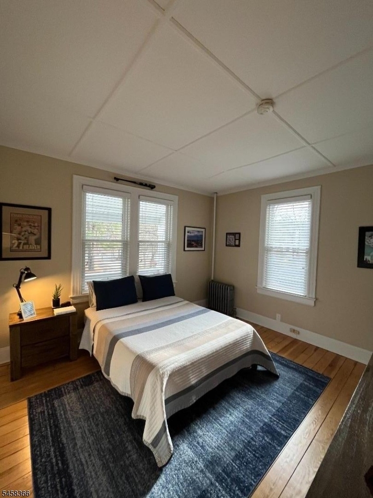 53 Budd St 1st Floor - Photo 12