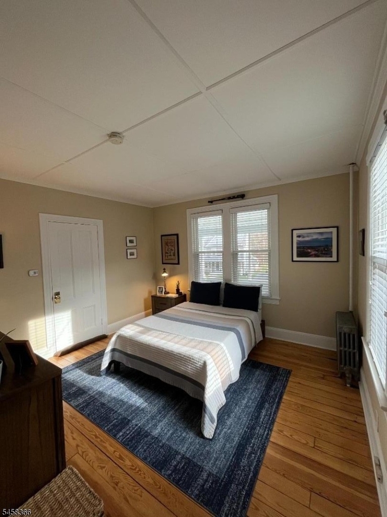 53 Budd St 1st Floor - Photo 11