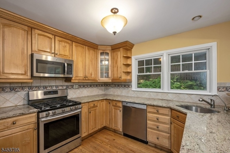 62 Burnham Pkwy - Photo 10