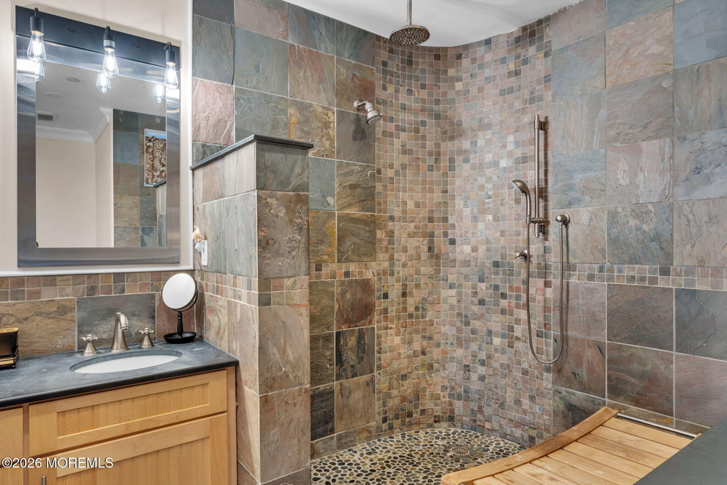 103 11th Avenue - Photo 32