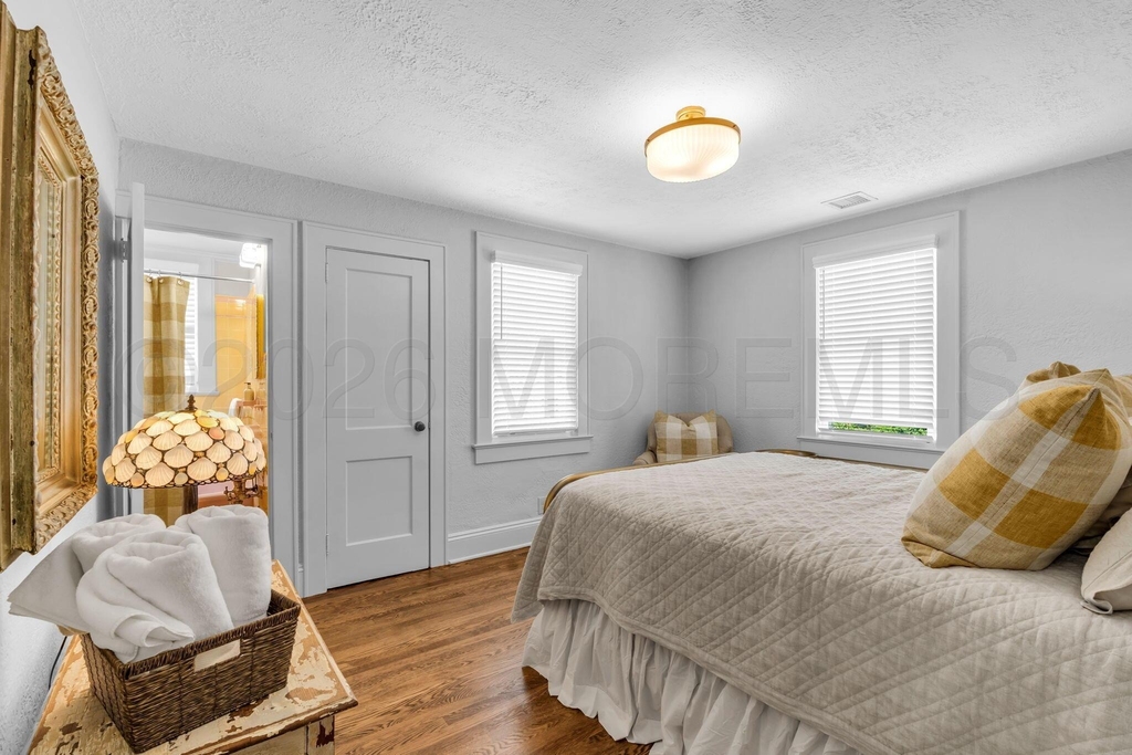 204 Monroe Avenue - Photo 15