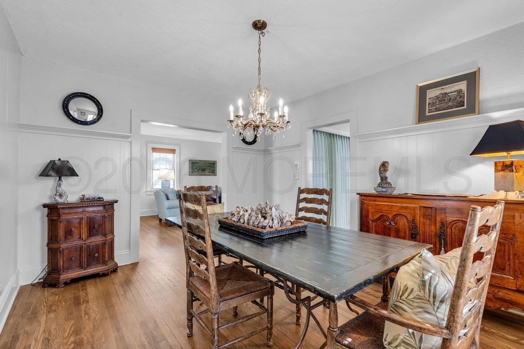 204 Monroe Avenue - Photo 8