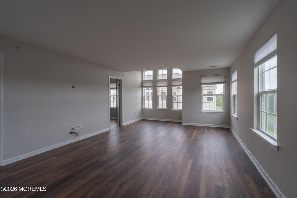 24 Kyle Drive - Photo 10