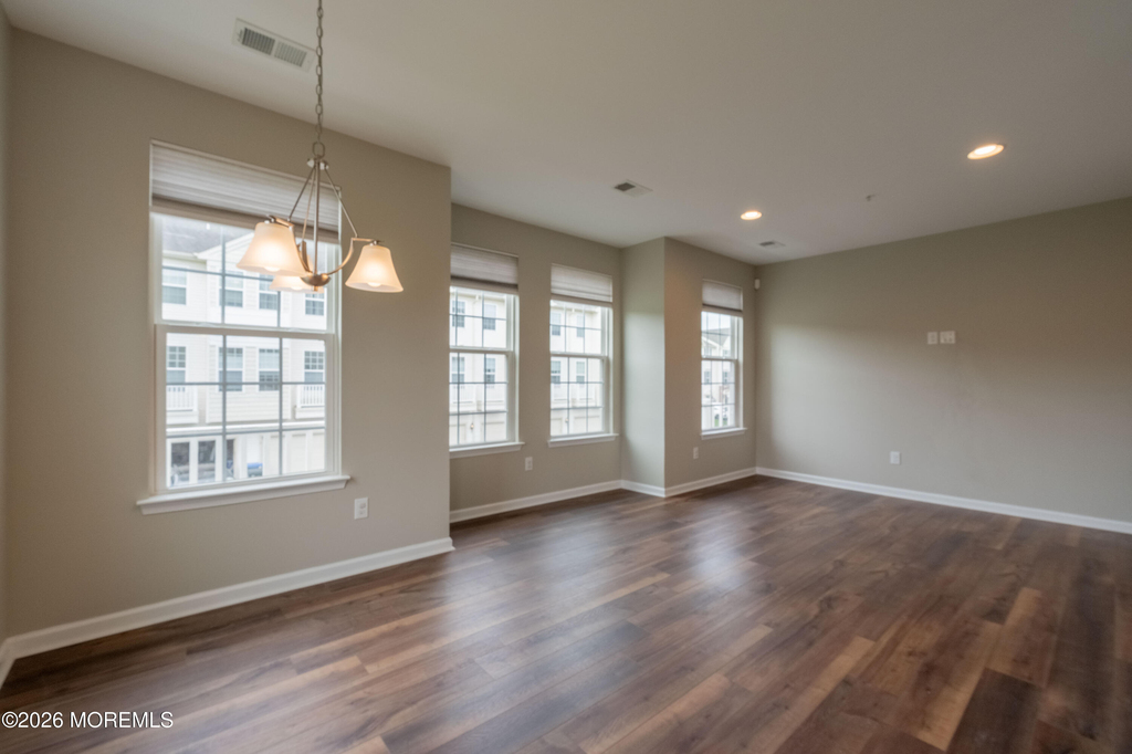 24 Kyle Drive - Photo 5