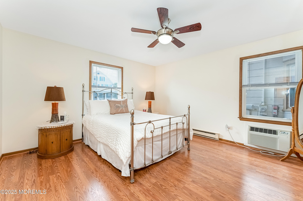 102 10th Avenue - Photo 12