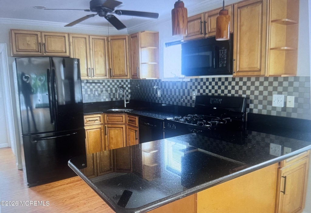 1137 Woodmere Drive - Photo 6