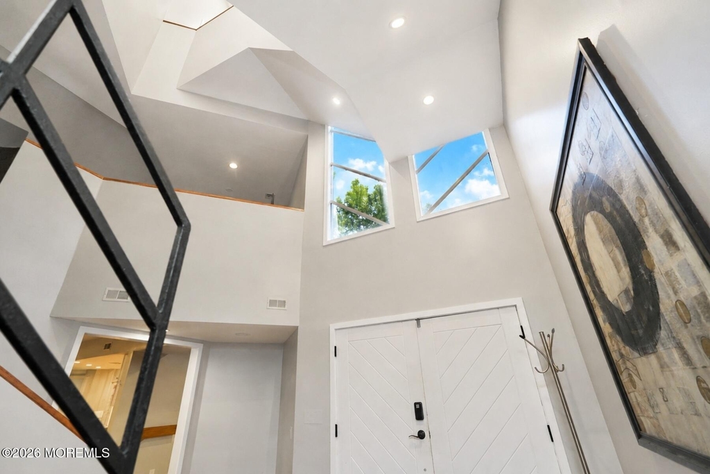 401 Overlook Drive - Photo 9