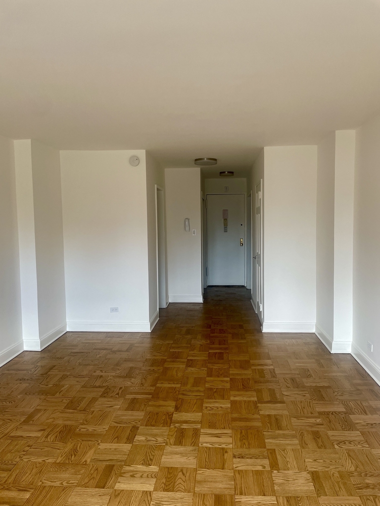  East 79th Street - Photo 8