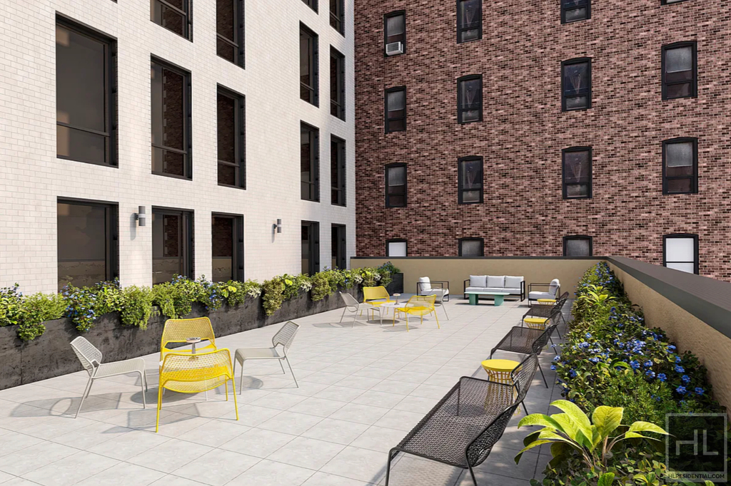 East 177 Street - Photo 11