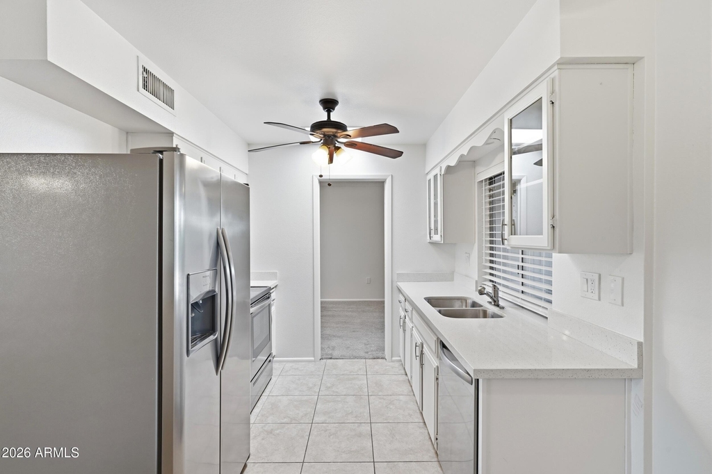 10922 W Santa Fe Drive - Photo 9