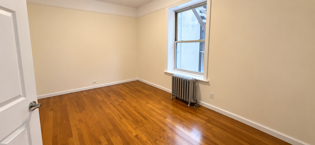  West 13th Street - Photo 3
